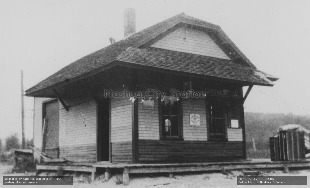 Postcard: Railroad Station, Eastview, New Hampshire